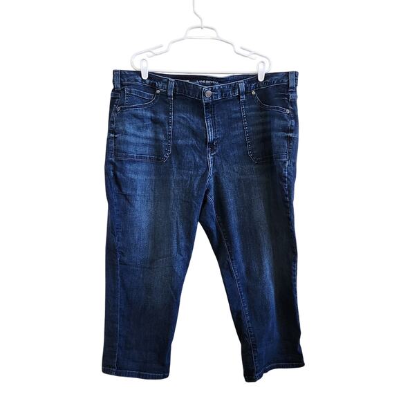 Lane Bryant High Rise Dark Wash Capri Jeans Pockets Stretch Blue Denim Size 26 - Picture 1 of 8
